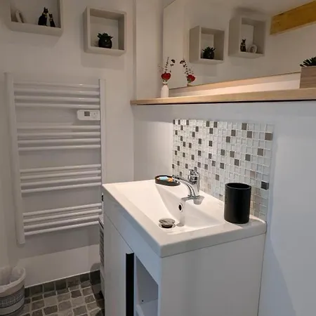 Avec Piscine Chauffee, Jardin Clos Et Wifi A - Fr-1-653-264 Venkovský dům Baignes-Sainte-Radegonde