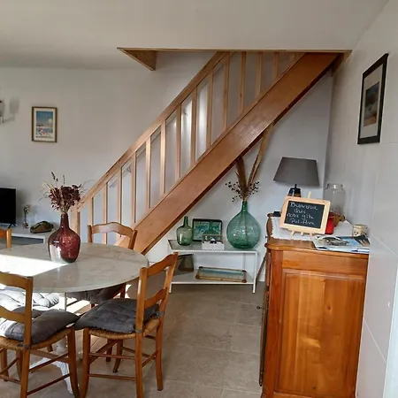 Avec Piscine Chauffee, Jardin Clos Et Wifi A - Fr-1-653-264 *