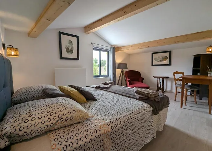 Avec Piscine Chauffée, Jardin Clos Et Wifi à - Fr-1-653-264 Сasa de vacaciones