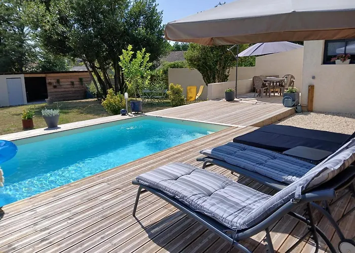 Сasa de vacaciones Avec Piscine Chauffée, Jardin Clos Et Wifi à - Fr-1-653-264